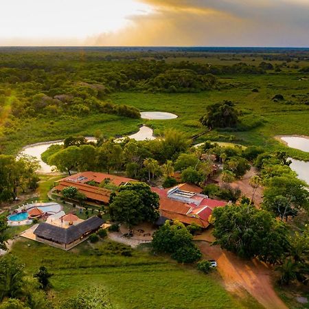 Pousada Araras Pantanal Eco Lodge Carvoalzinho エクステリア 写真